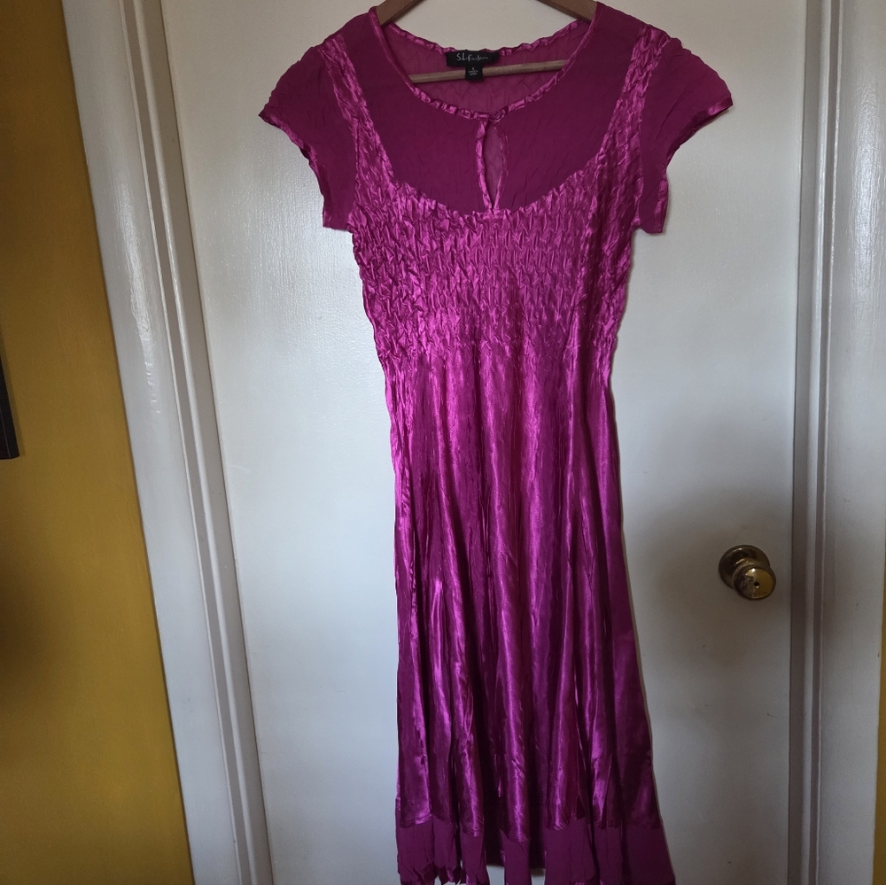 Elegant Pink Cap Sleeve Dress